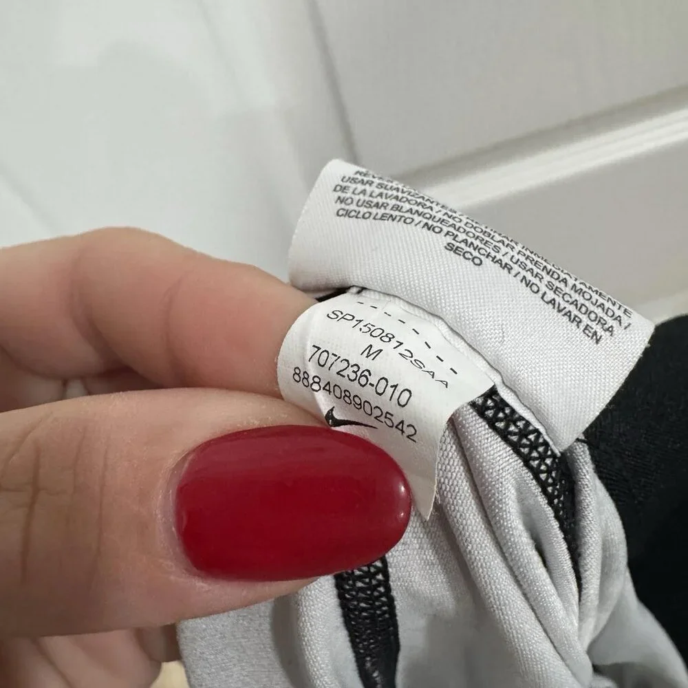 Nike‎  Leggings Womens Medium Compression Active Pants 28
